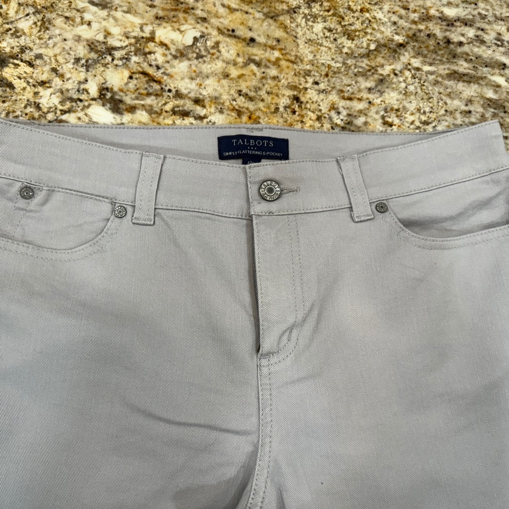 Talbots Simply Flattering 5 Pocket jeans- LOVELY GRAY size 12Petite - EUC! - Picture 3 of 15